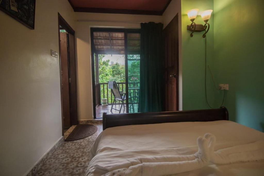 De Serenity - Exclusive Jungle Retreat 세렘반 외부 사진