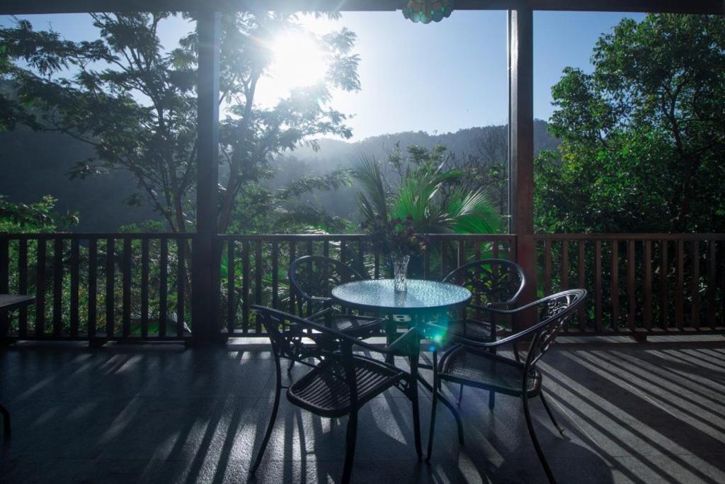 De Serenity - Exclusive Jungle Retreat 세렘반 객실 사진